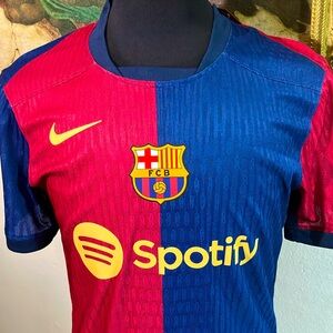 Nike FC Barcelona 2024/25 Match Home
Men's Nike Dri-FIT ADV Soccer Jersey ⚽️⚽️⚽️